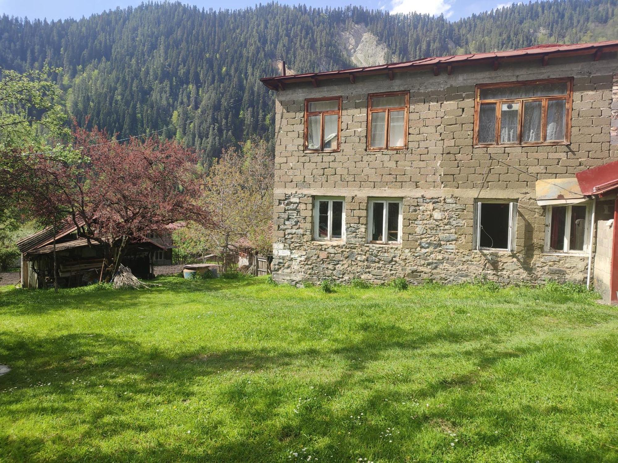Tsknari Oda Oni Exterior photo